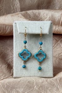 Turquoise quadrifoil earrings